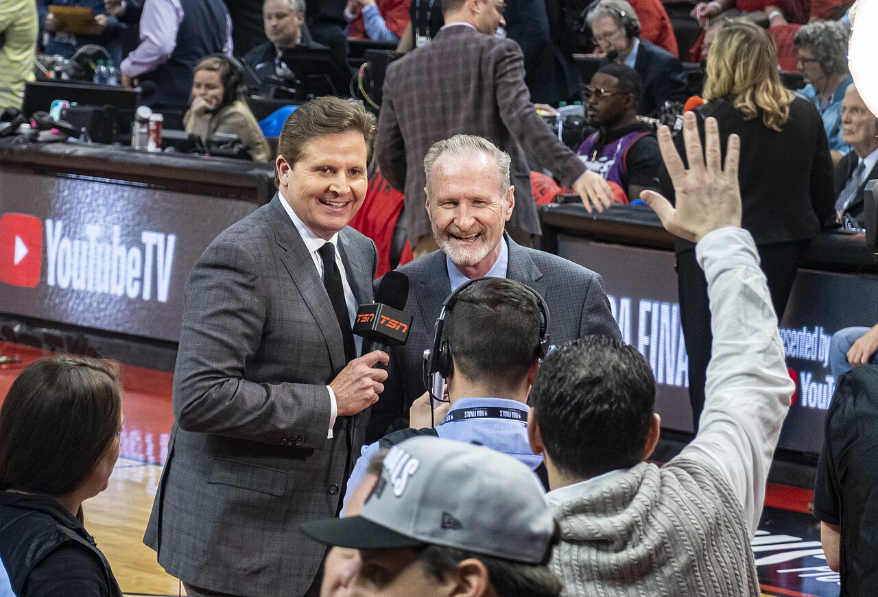 NBA常规赛观察:广东的赛季前景与阵容磨合